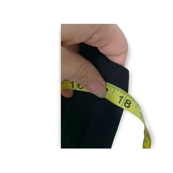 WHBM Crepe Textured V Neck Sheath Dress Size 0P - Picture 8 of 12